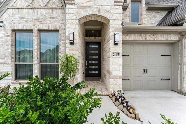 Photo - 21215 Palm Arbor Dr