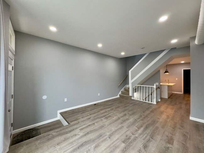 Photo - Spacious 4-Bedroom Townhome with Modern Amenities in Baltimore!