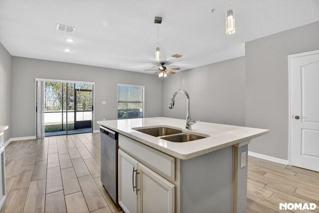 Photo - 242 Evertree Loop