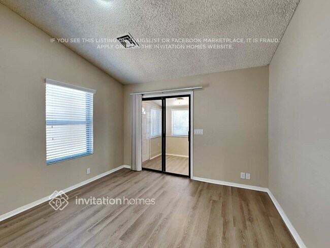 Photo - 8120 W Tuckey Ln