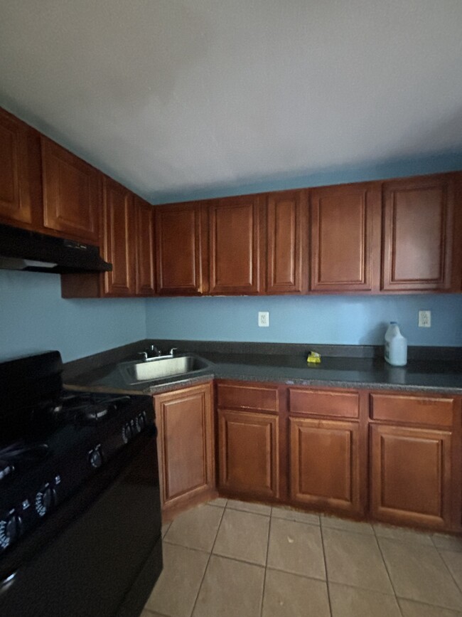 Photo - 49 N 13th St Apartments Unit 1