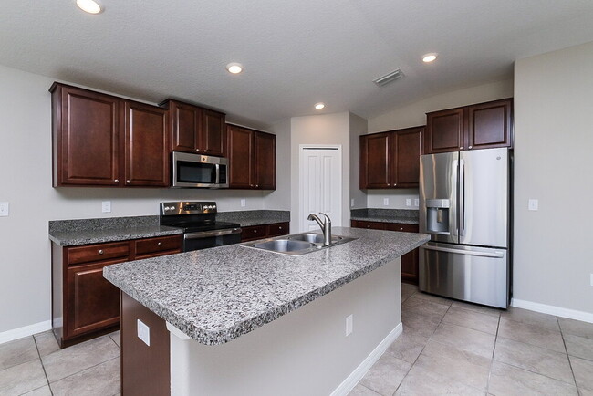 Photo - 1758 Broad Winged Hawk Dr