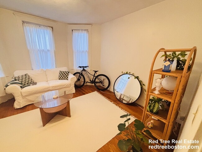 Photo - 11 Scottfield Rd Unit U12