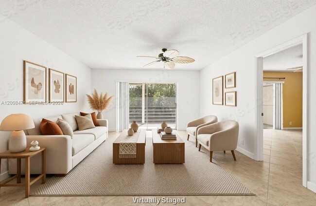 Building Photo - 110 Lake Meryl Dr Unit 216