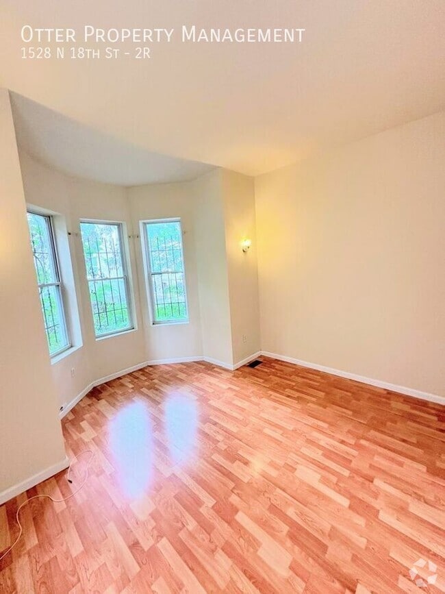 Building Photo - 1528 N 18th St Unit 2R Rental