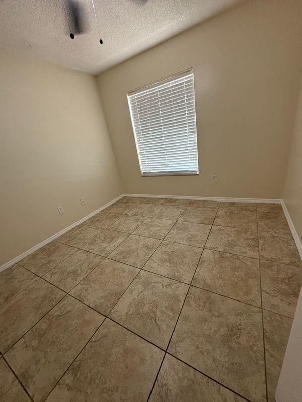 Photo - 914 Osceola Trail