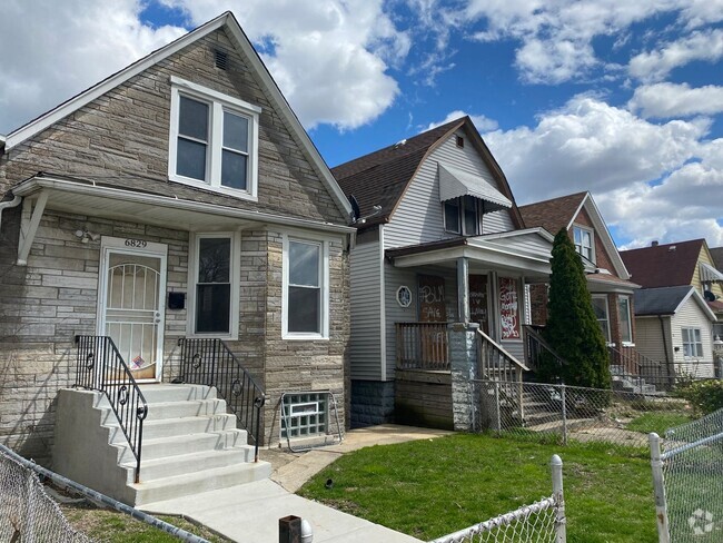 Building Photo - 6829 S Aberdeen St Rental