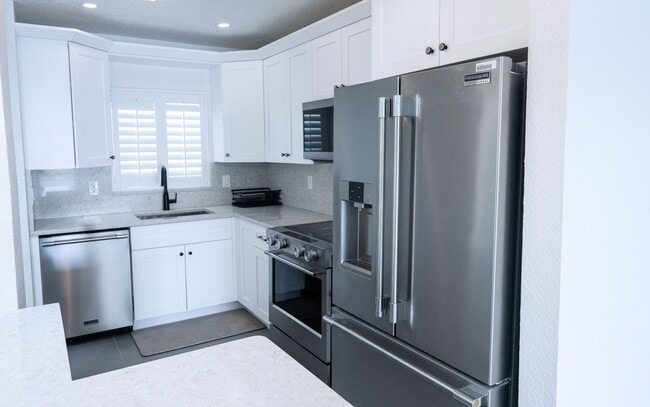 Photo - 3605 NE 32nd Ave Unit 209A