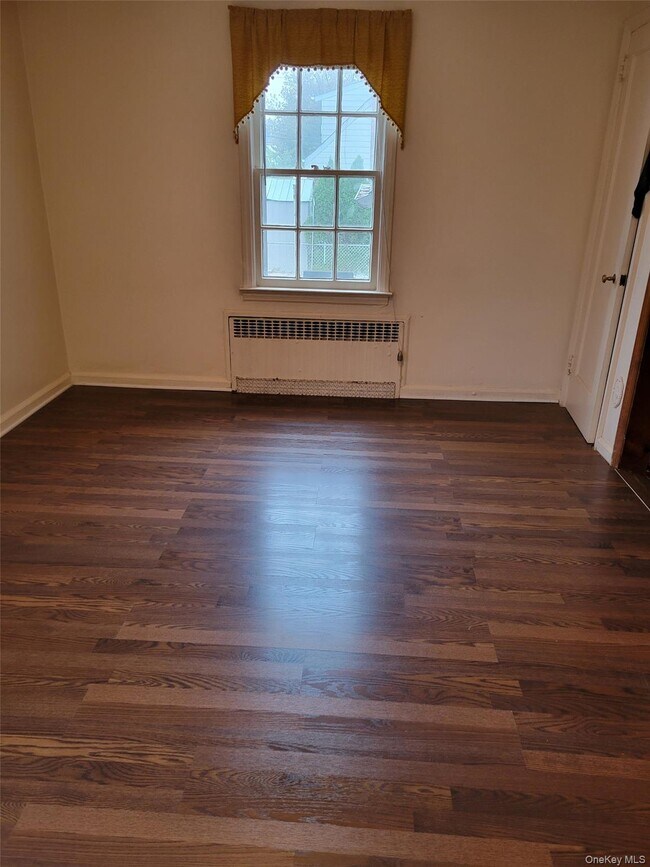 Photo - 228 East Ave