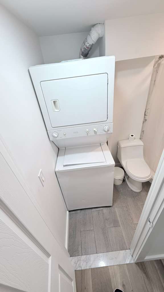 Photo - 5956 Hasbrook Ave Unit B