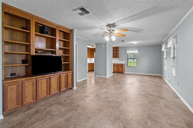 Photo - 4848 Wickwillow Ln