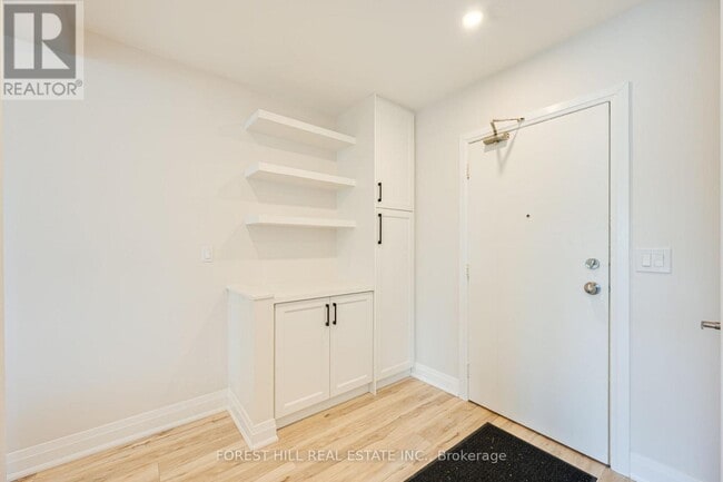 Photo - 7725 Yonge St Unité 2