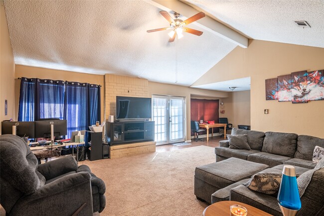 Photo - 3034 Deer Valley Dr