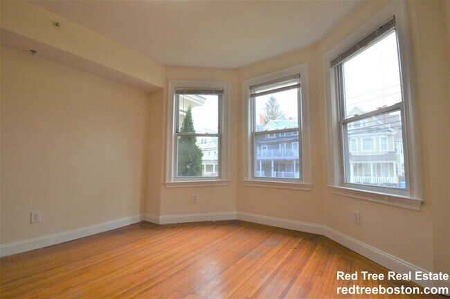 Photo - 55 Ashford St Unit 1