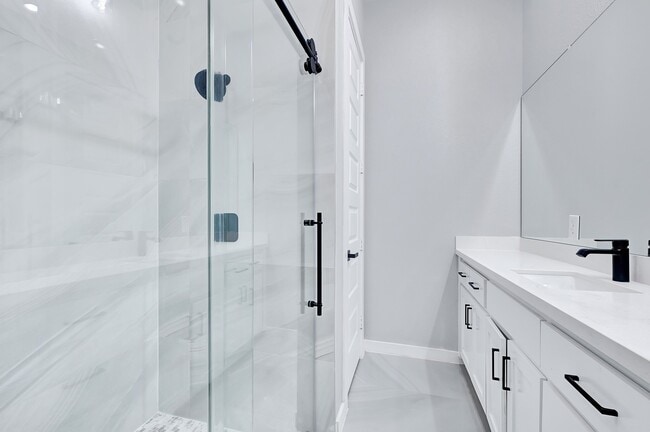 Photo - 90 Burress St