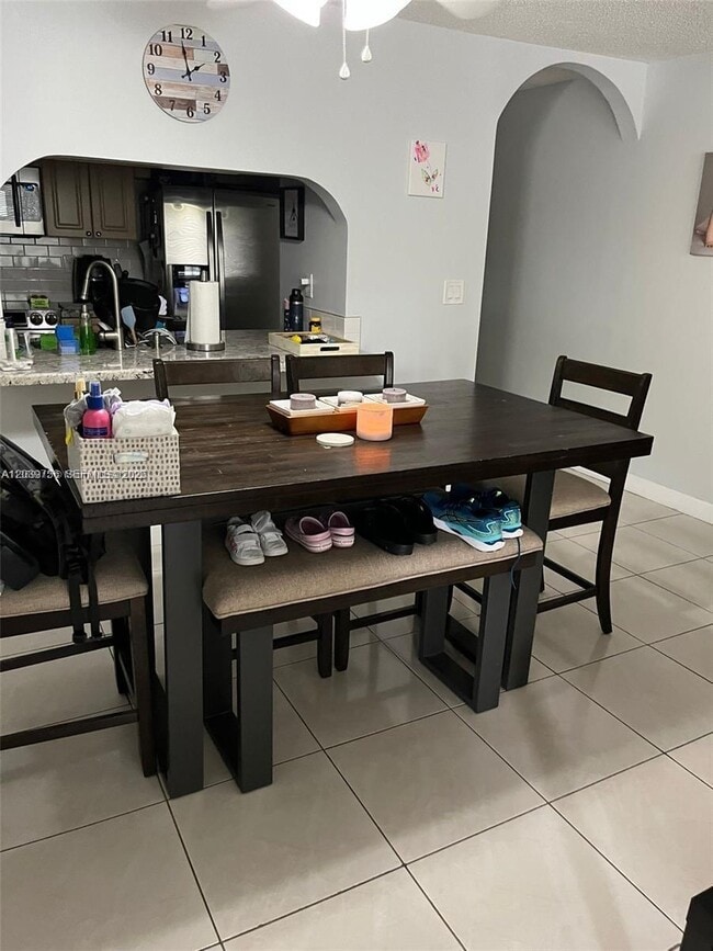 Photo - 10135 NW 9th St Cir Unit 5-208