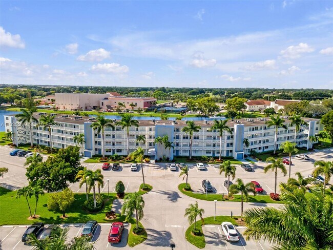 Photo - 4025 Yarmouth E Unit 4025