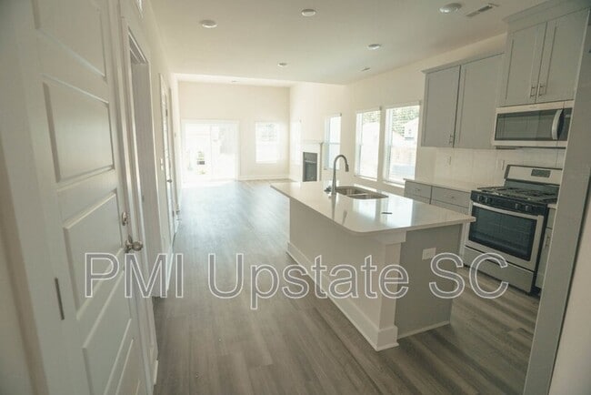 Photo - 35 Galley Ln