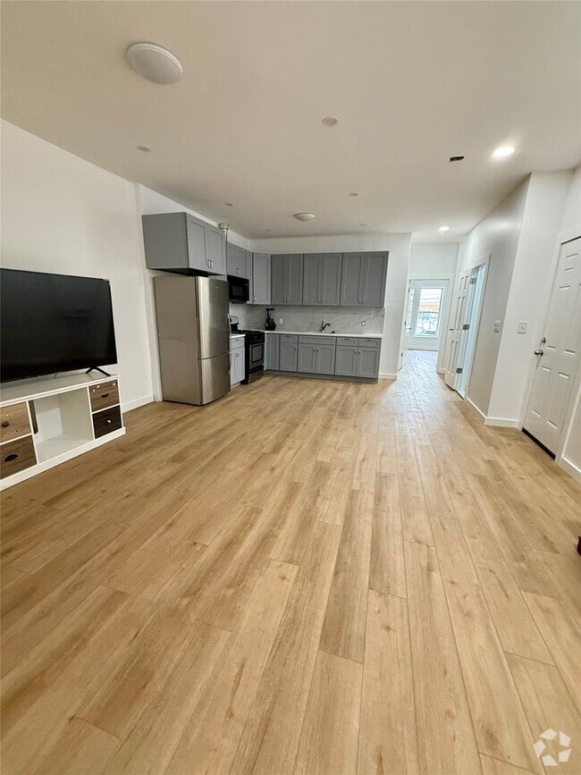 Building Photo - 203 Grant Ave Rental