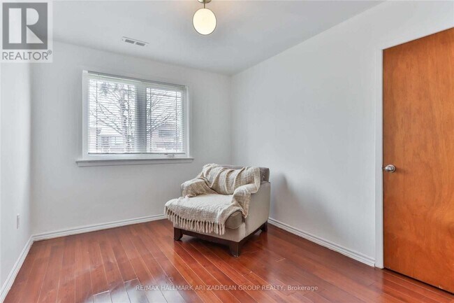 Photo - 231 Goulding Ave