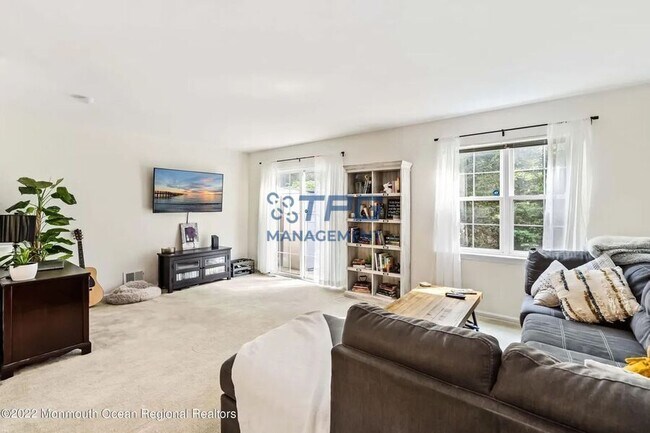 Photo - 109 Sandpiper Ln