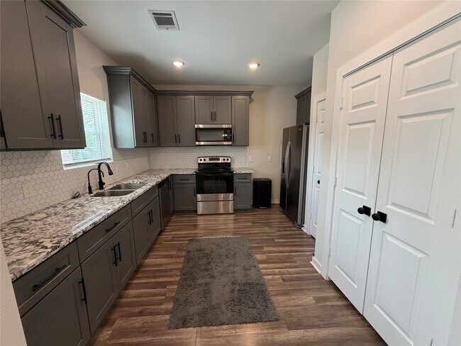 8049 Ritz St