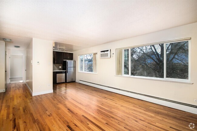 Building Photo - Updated Corner Studio in Central Cap Hill! Unit 104 Rental