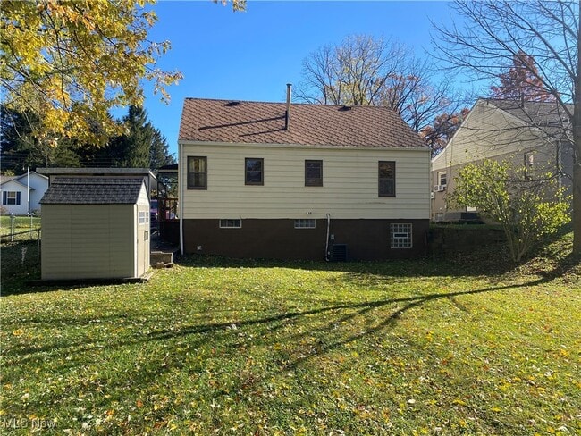 Photo - 1231 Sippo Ave SW