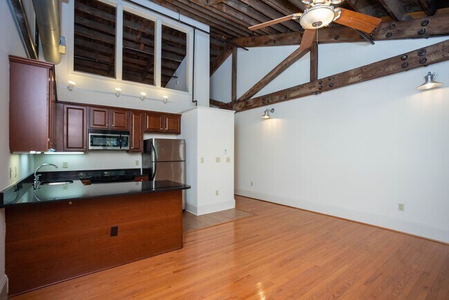 Photo - Flag Factory #10B Unit Flag Factory - 10B