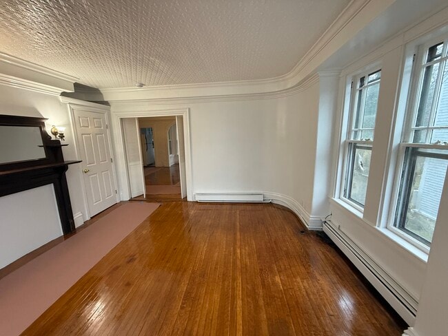 Photo - 25 Leyden St Unit 2