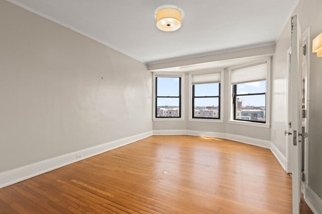 Photo - 2900 E Jefferson Ave Unit D700