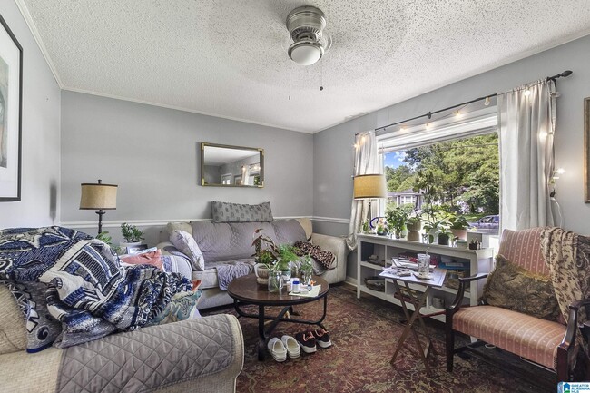 Photo - 2710 12th Ave E