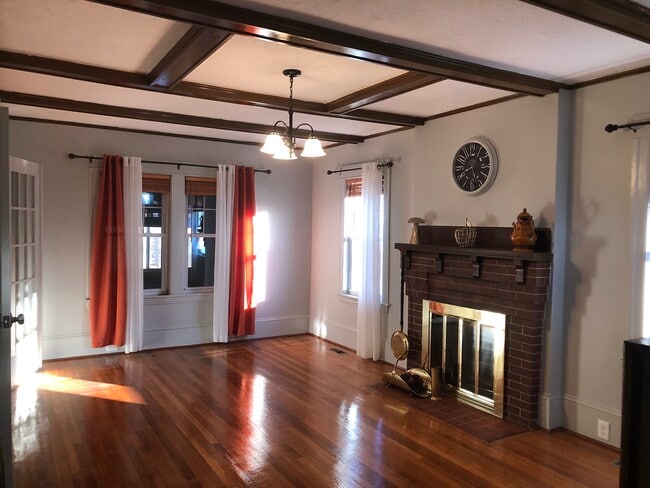 Photo - 61 Hadwen Rd