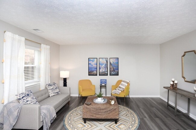 Photo - Spinnaker Court