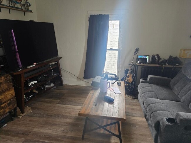 Photo - 110 Robinson St Unidad Upper Robinson