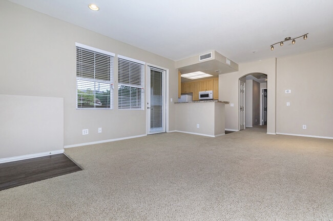 Photo - Laurel Glen Apartment Homes