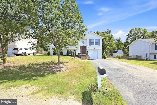 94 Longwood Dr