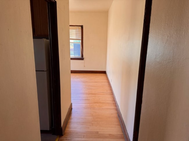 Photo - 916 Milwaukee Ave