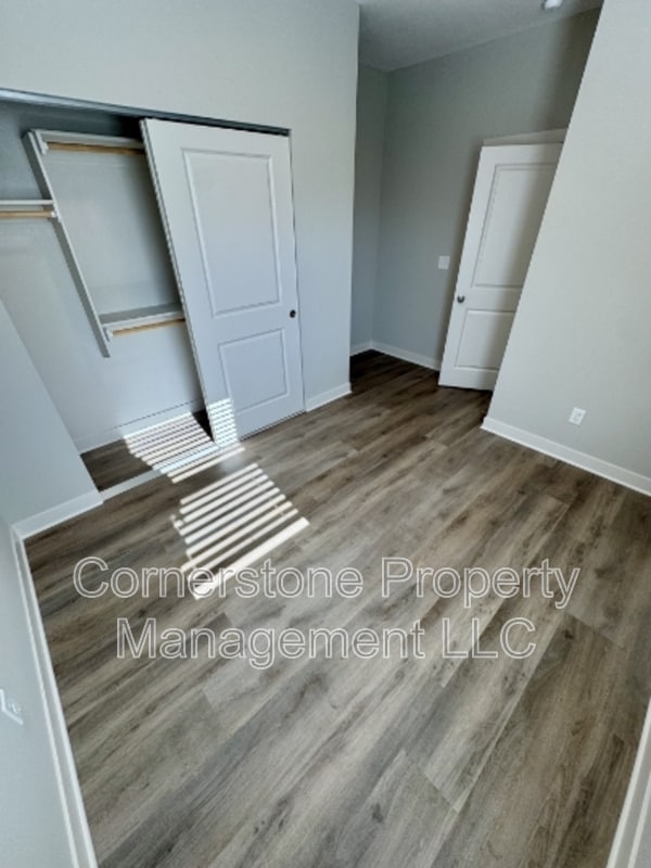 Photo - 8679 Golden Ln