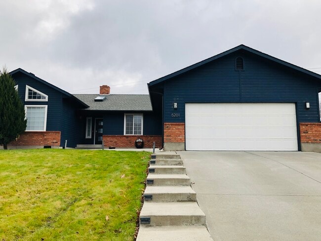 Building Photo - 5201 W 14th Ave