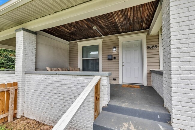 Photo - 3628 Birchwood Ave