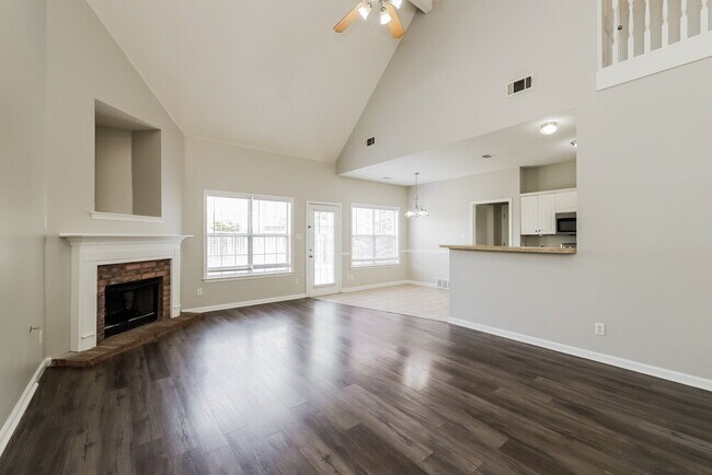 Photo - 10076 Sutton Ridge Ln