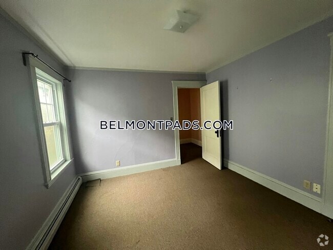 Building Photo - 47 Gilbert Rd Rental