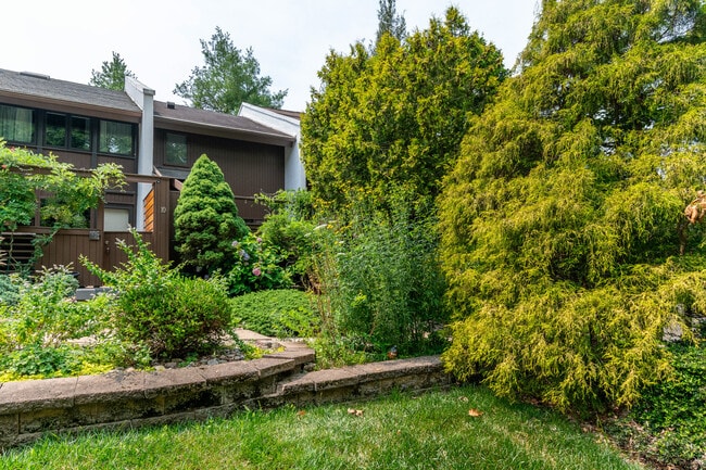 Photo - 9 Arden Way