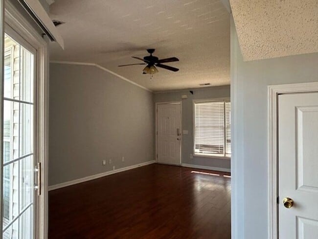 Photo - Nice 2 bedroom 2 bath home