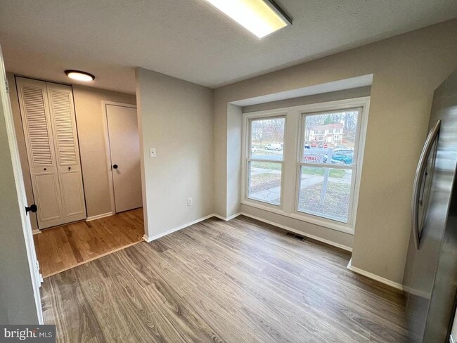 Photo - 3715 Bonnybridge Pl