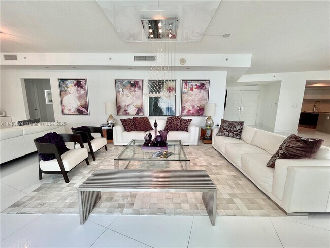 Photo - 200 Sunny Isles Blvd Unidad 2-PH2