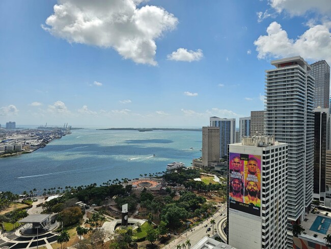 Photo - 244 Biscayne Blvd Condo Unit 3707