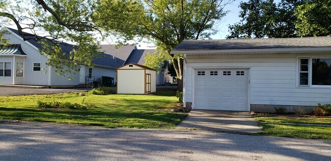 Photo - 1810 Virginia St