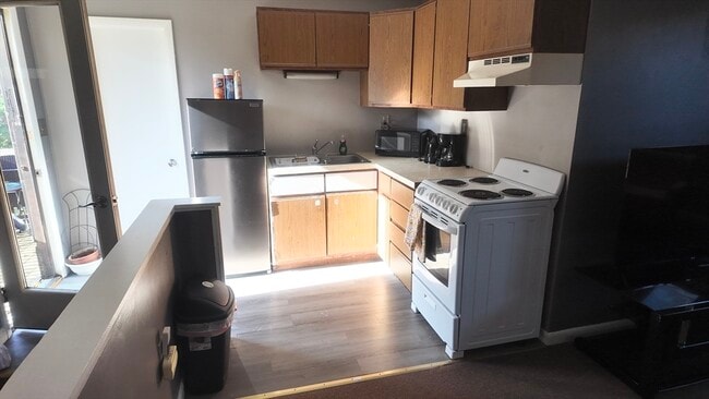 Photo - 50 Forest St